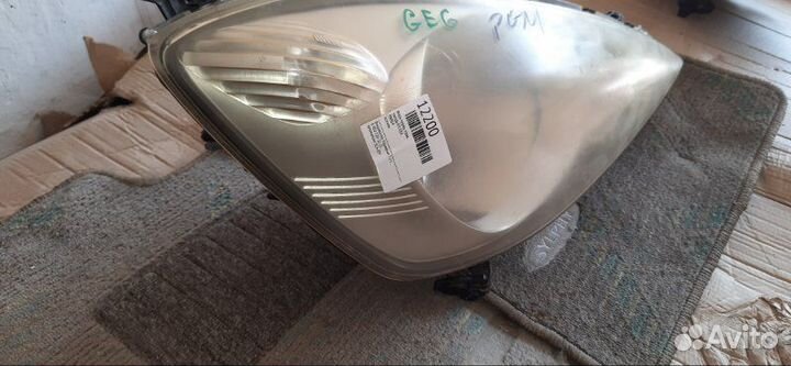 Фара передняя правая Honda Fit GE6