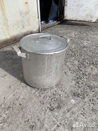 Чугунок СССР с крышкой