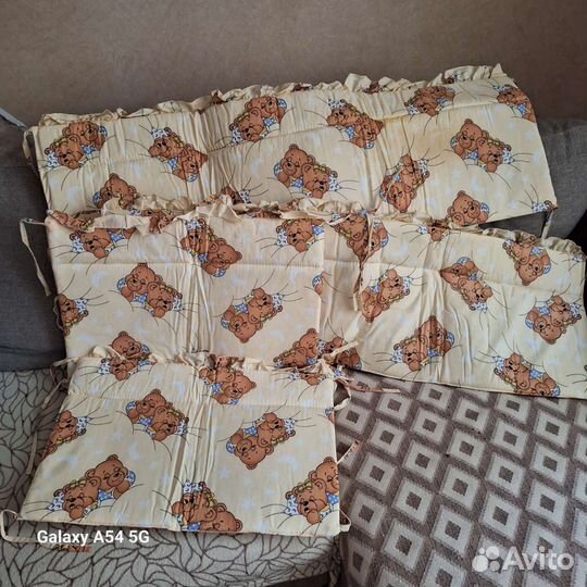 Бортики в детскую кроватку новые