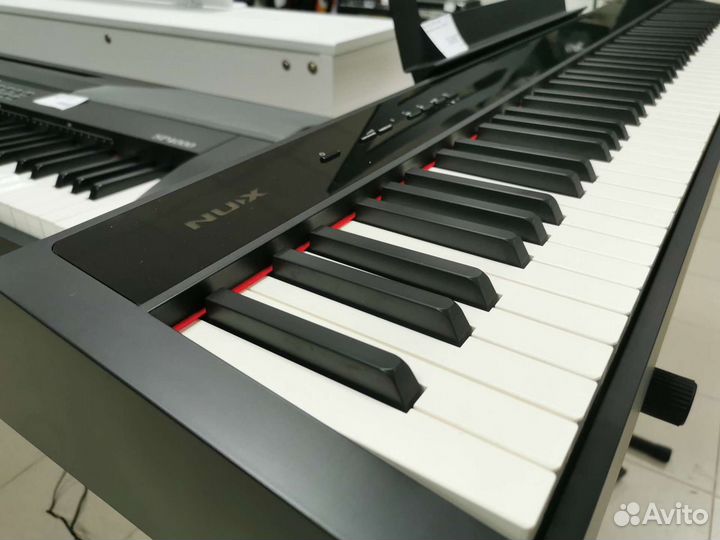 Nux Cherub NPK-10-BK Цифровое пианино, черное