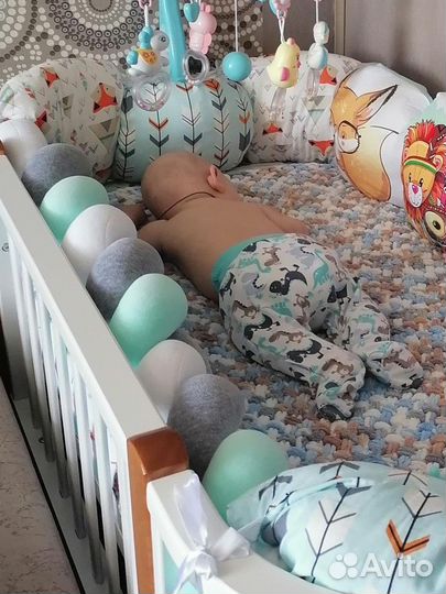 Бортик коса в кроватку