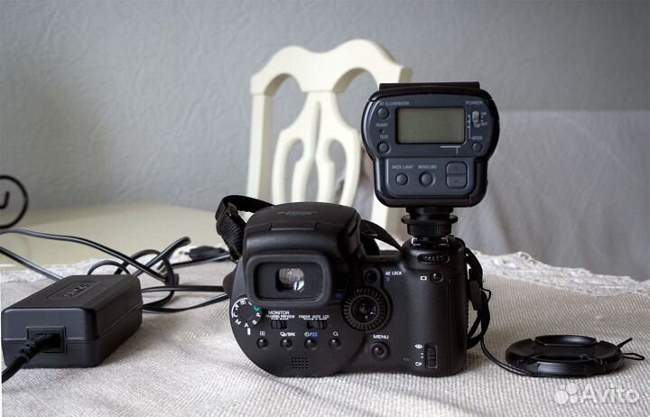 Псевдозеркалка sony-DSC-R1 Обмен