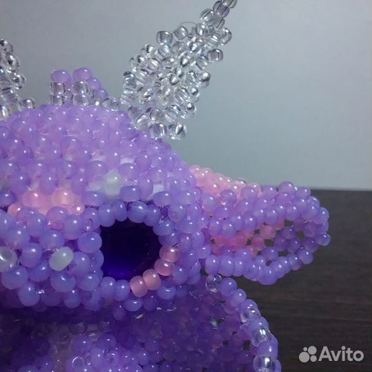 Ледяной дракон из бисера Амигуруми