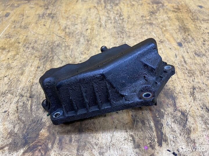 Маслоотделитель Ford Focus 2 asdb 1.4 2008