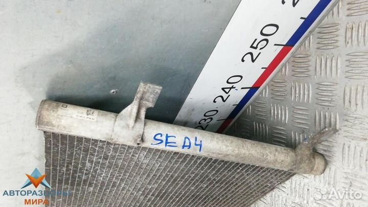 Радиатор кондиционера Opel Astra J 2010