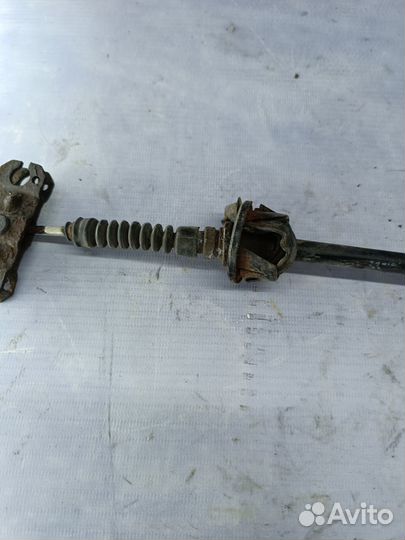 Трос стояночного тормоза Mazda MPV