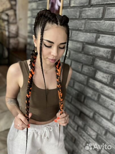 Косы с канекалоном