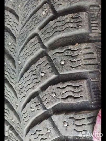 R15 Michelin X-Ice North 4 195/60, PCD 5x114.3 DIA 67.1