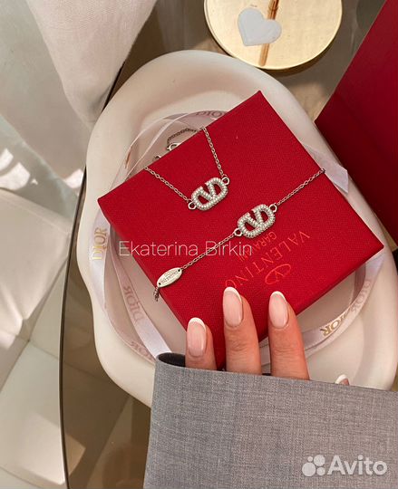 Браслет подвеска valentino цвет серебро сталь