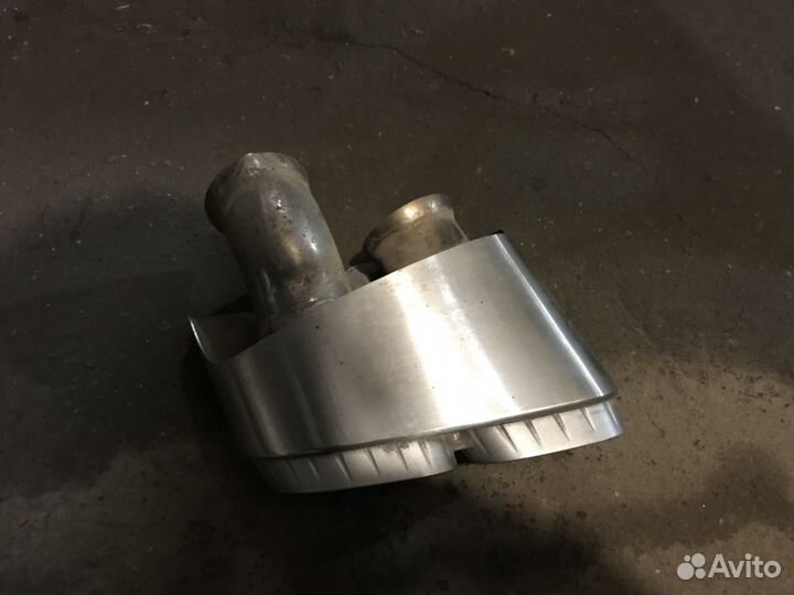 Насадка левая глушитель Порше Панамера GTS turbo