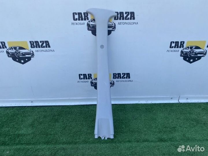 Обшивка стойки центральная верхняя левая L