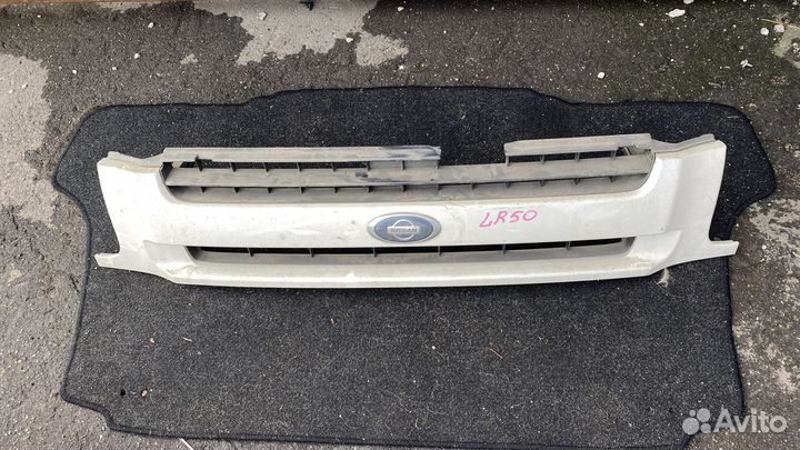 Решетка радиатора Nissan Terrano Regulus R50 97