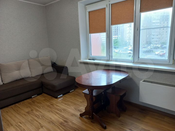 2-к. квартира, 69,1 м², 2/10 эт.