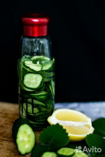 Стеклянная бутылка для воды 420 мл с чехлом