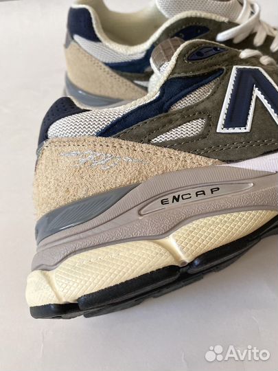 Кроссовки New Balance 990v3