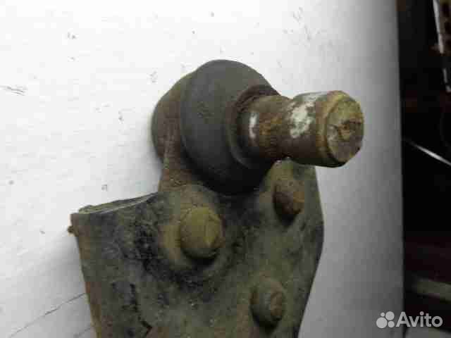 Рычаг передний правый нижний Mercedes Vito (Viano)