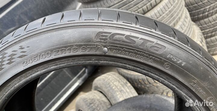 Kumho Ecsta PS71 245/40 R18