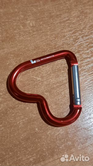 MTC Live карабин сердце мерч MTS