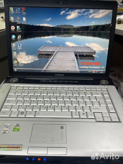 Ноутбук toshiba