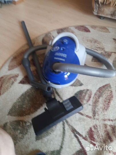 Пылесос Samsung.1300w