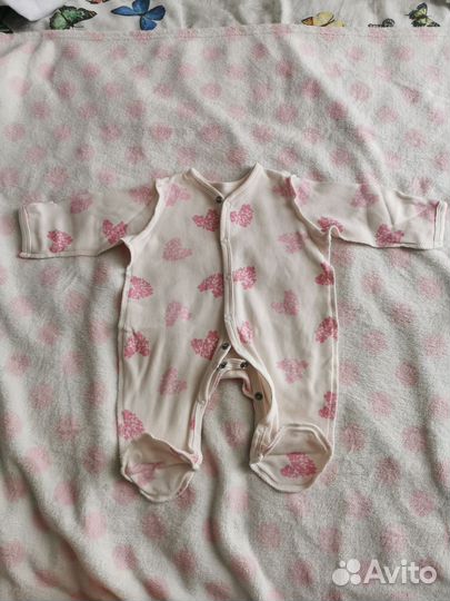 Детские вещи для новорожденных
