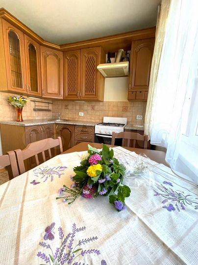 2-к. квартира, 50 м², 4/5 эт.