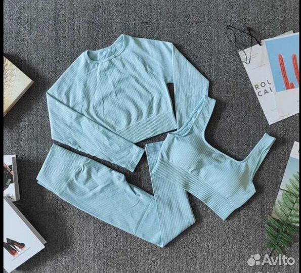 Спортивный костюм лосины