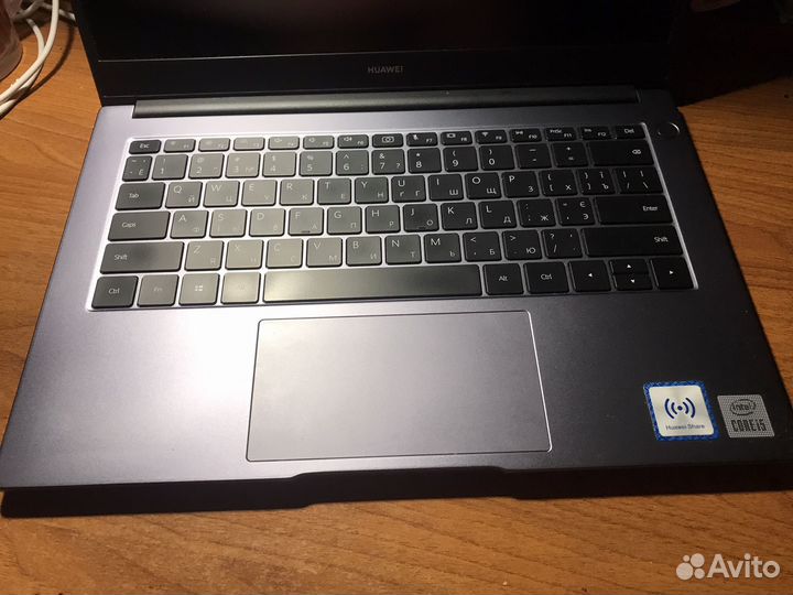 Ноутбук / Huawei MateBook D14