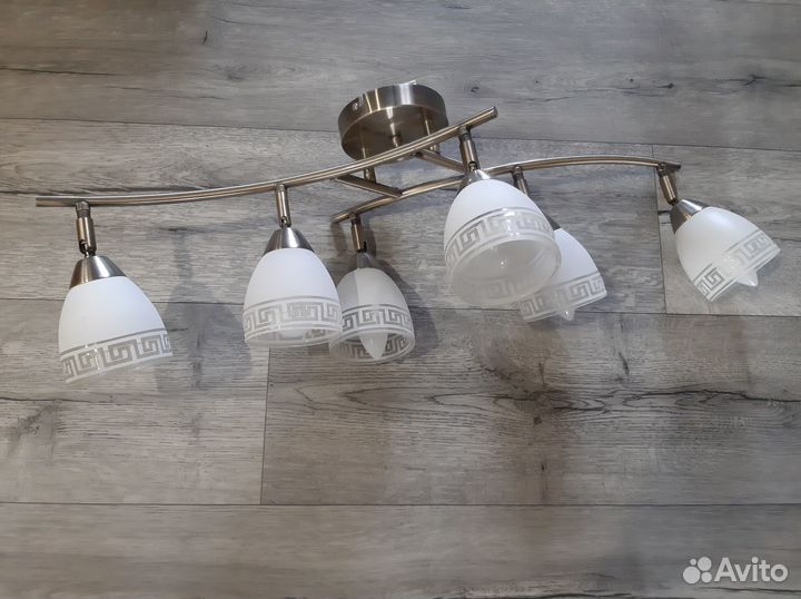 Люстра потолочная бу