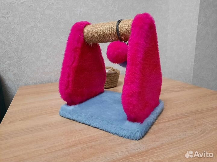 Игрушка для котят