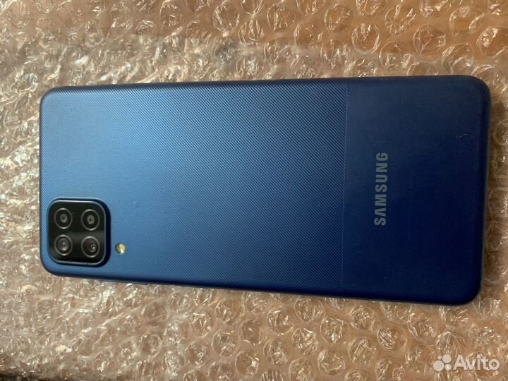 Samsung Galaxy A12, 4/64 ГБ