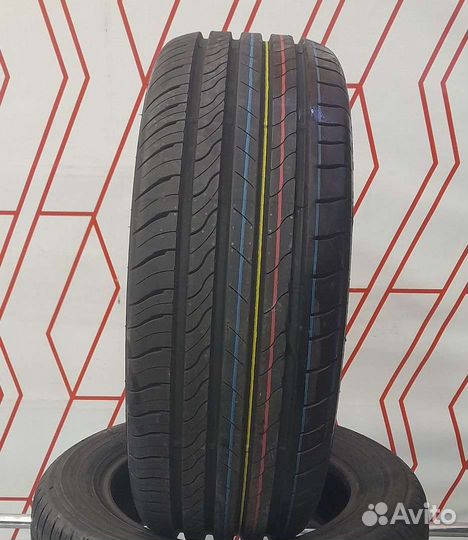 Viatti Strada 2 (V-134) 215/60 R16 99V