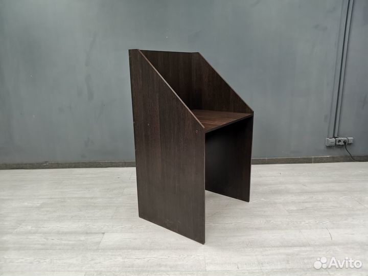 Стол с перегородкой офисный