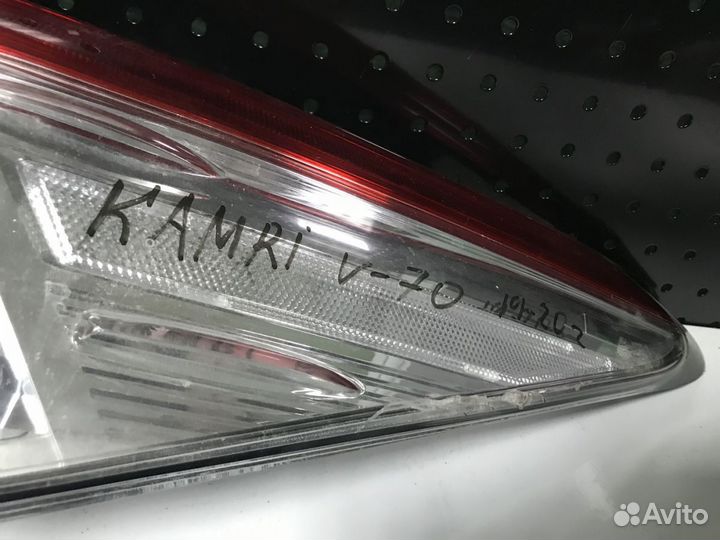 Фонарь задний Toyota Camry