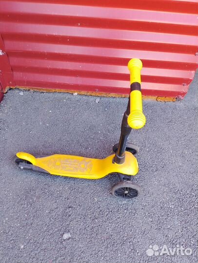 Самокат детский трехколесный
