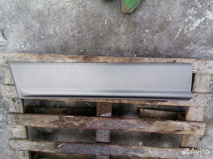 Накладка двери Hyundai Grand Starex Н1