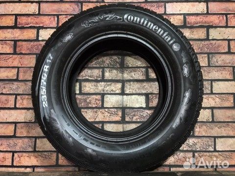 Continental ContiCrossContact Winter 235/70 R17