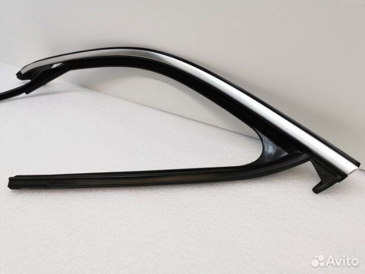 Молдинг двери Mercedes-Benz Glc X253 651.921 2015