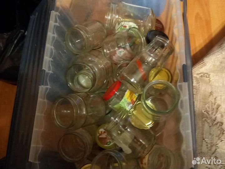 Банки разные