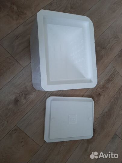 Термоконтейнер из пенопласта