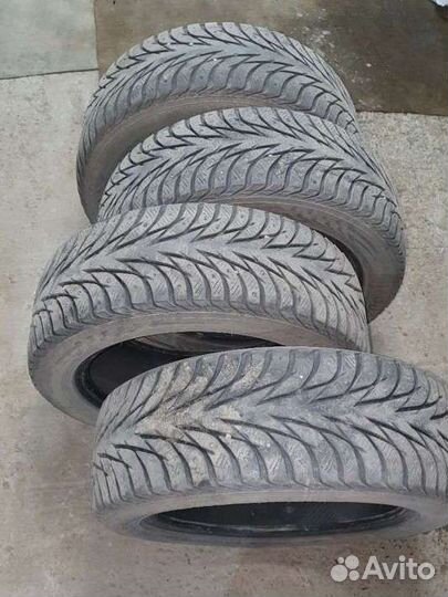 Yokohama IceGuard Stud IG65 225/55 R18 98T