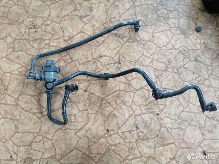 Клапан вентиляции N20B20 BMW F10 F30