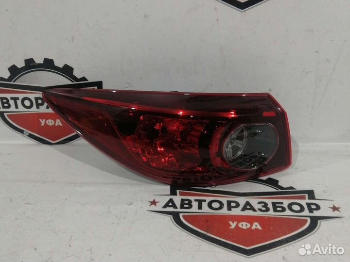 Фонарь левый новый mazda 3 bm sedan 4d 13-15