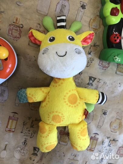 Пакет игрушек для малыша в отличном состоянии