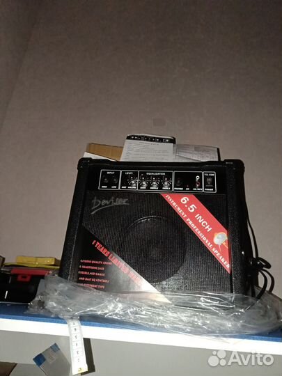 Комбоусилитель новый 15Вт