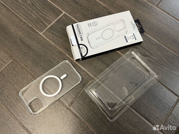 Чехол на iPhone 13 Keephone