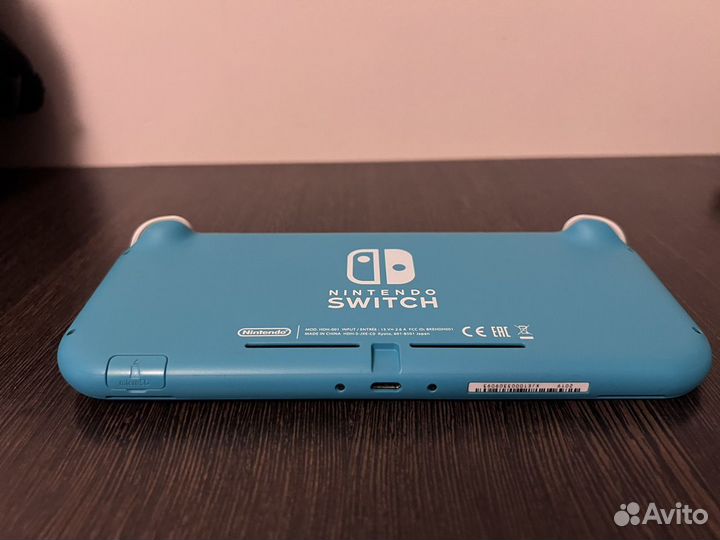 Игровая приставка Nintendo Switch Lite