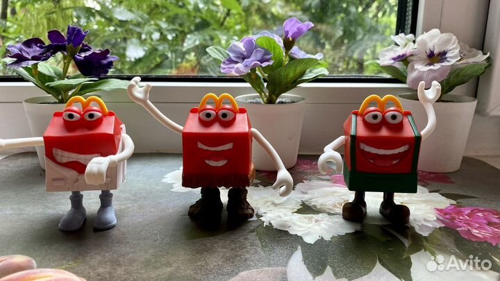 Игрушки из макдоналдс
