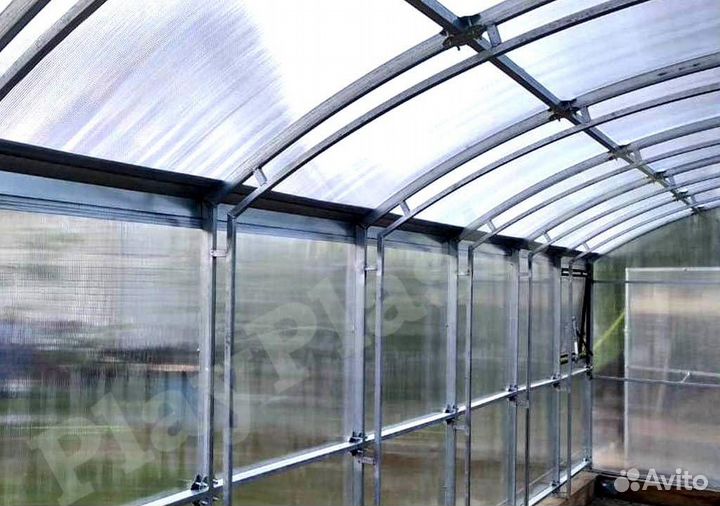 Теплица прямостенная