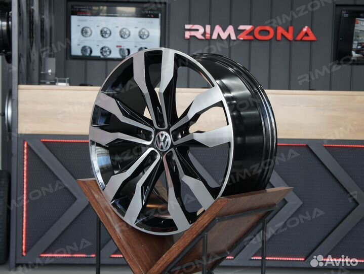 Литые диски R-Line R18 для Volkswagen. Рассрочка